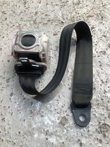 Peugeot partner rear seat belt - peugeot,