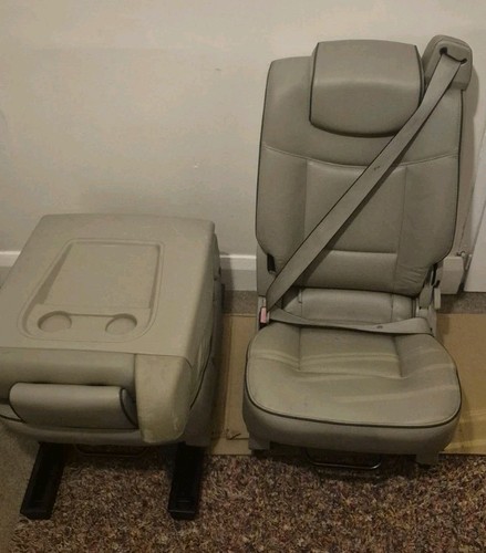 Luxurious rear van seat 2 - luxurious, x