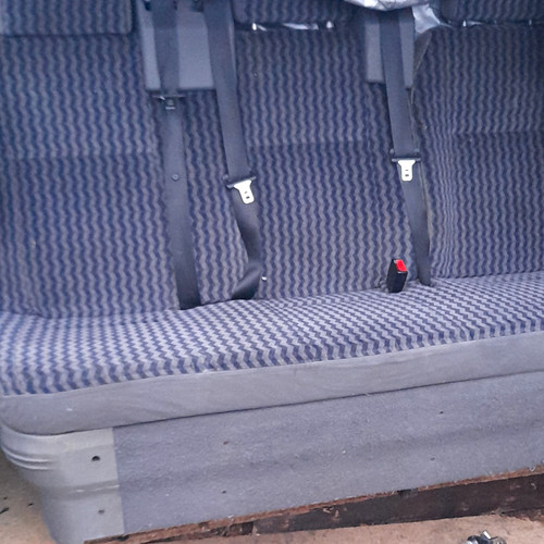 Van rear quick release seats - rear,