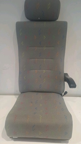 Single seat mercedes - vw,