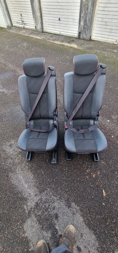 Luxurious rear van - , x2